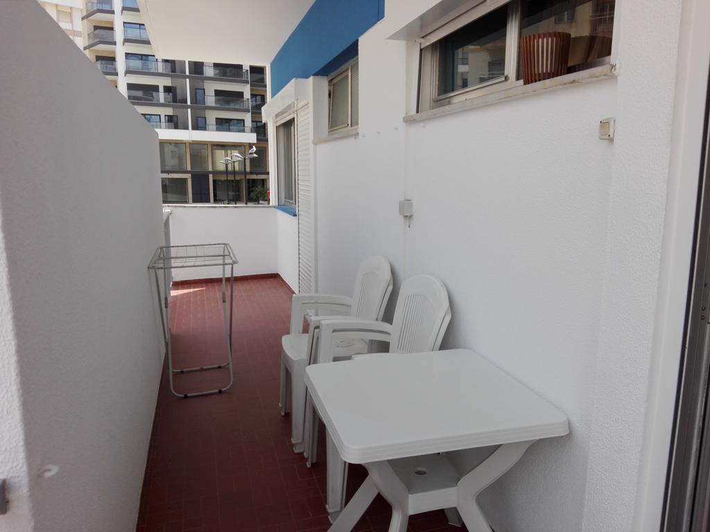 Beach Apartment Портиман Екстериор снимка